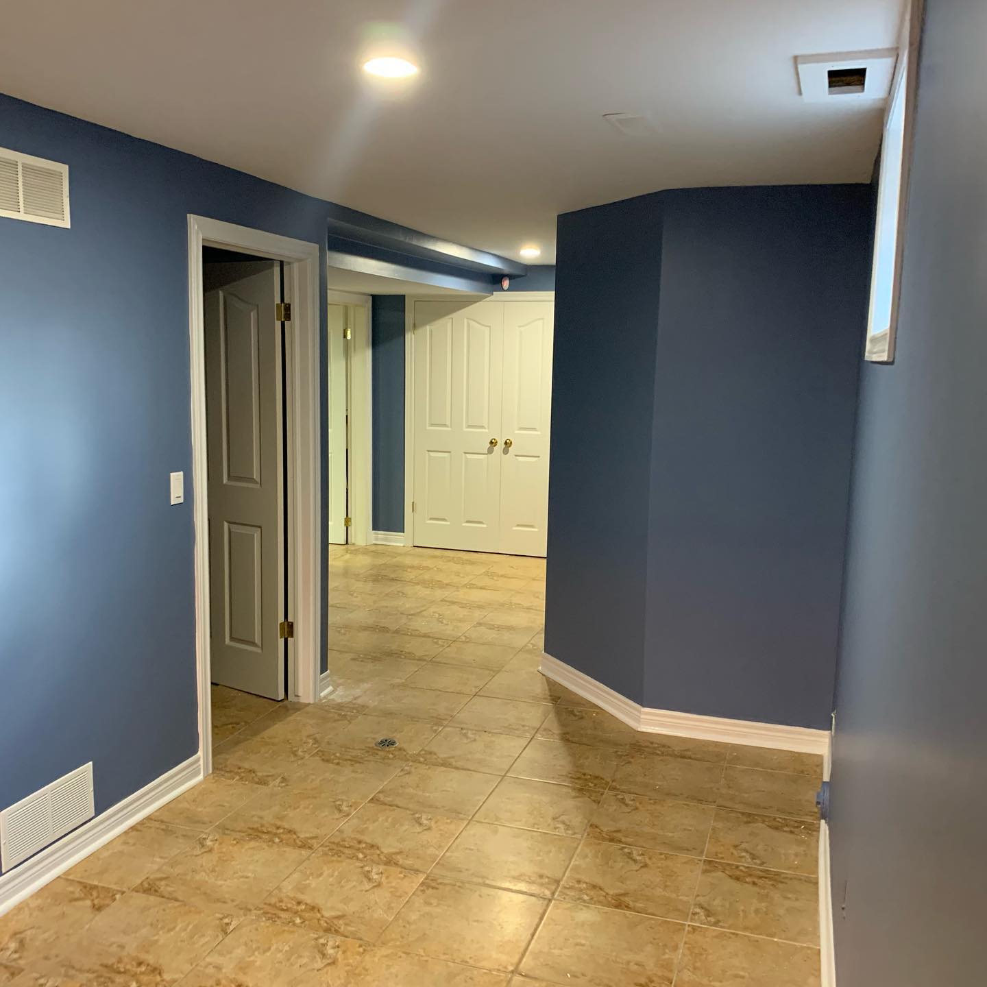 Finished interior painting by Karks Contracting in Hamilton, Ontario